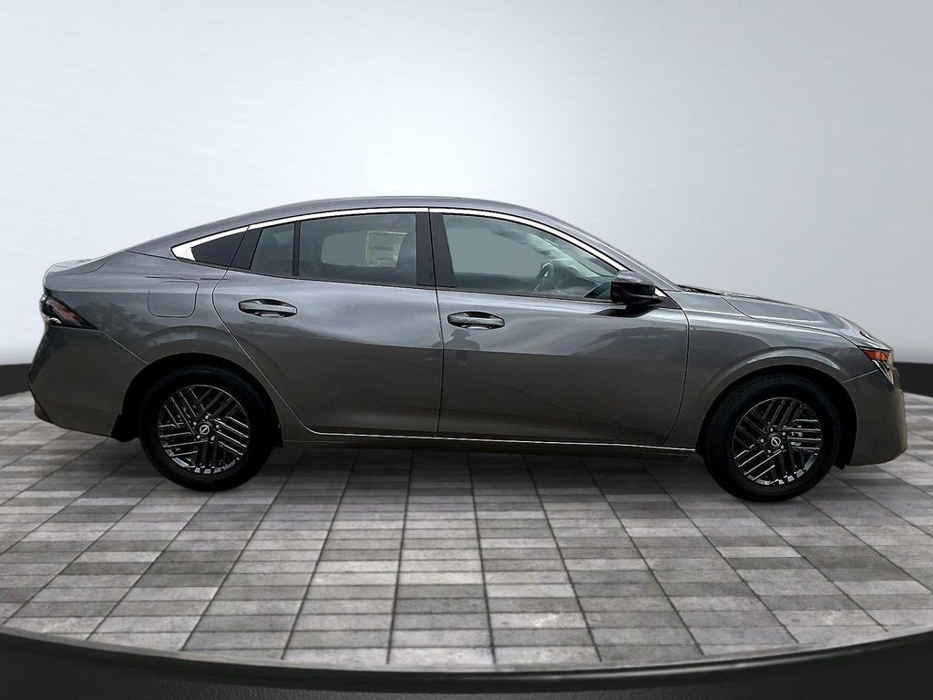 New 2026 Nissan Sentra SV w/ SV Convenience Package FWD image 16