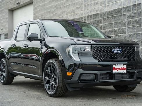 New 2026 Ford Maverick Lariat w/ Black Appearance Package AWD/4WD image 2