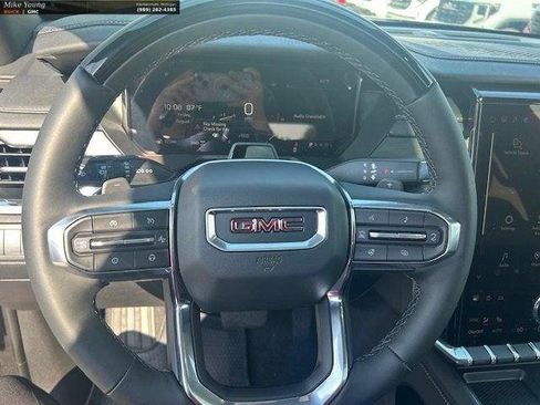 New 2026 GMC Acadia Elevation w/ Super Cruise Package image 17