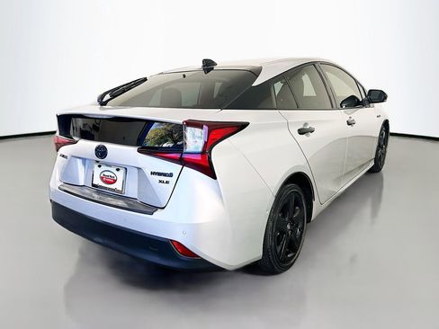 Certified 2022 Toyota Prius image 5