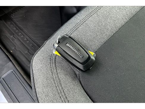 Used 2023 Ford Bronco 2-Door image 34
