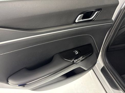 Used 2025 Kia K5 GT-Line w/ GT-Line Premium Package FWD image 23