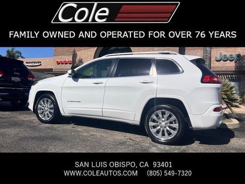 Used 2017 Jeep Cherokee Overland w/ Technology Group FWD image 1