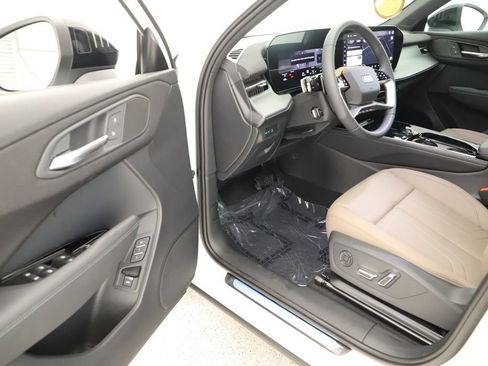 New 2026 Audi Q3 quattro 2.0T AWD/4WD image 13