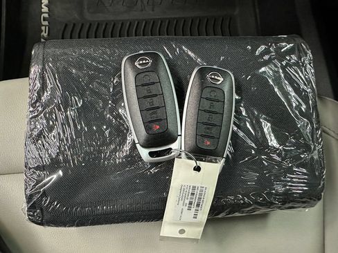 Used 2025 Nissan Murano SL w/ Cargo Package AWD/4WD image 38
