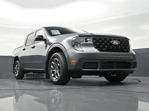 Used 2025 Ford Maverick XLT w/ XLT Luxury Package image 29