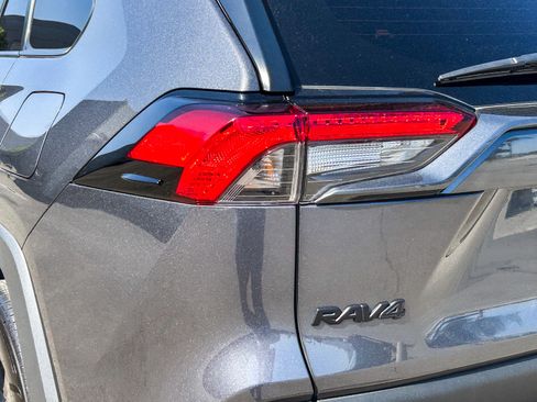 Used 2025 Toyota RAV4 XLE w/ Convenience Package FWD image 9