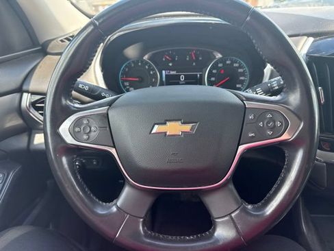 Used 2018 Chevrolet Traverse LT w/ LPO, Floor Liner Package AWD/4WD image 22