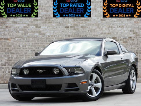 Used 2014 Ford Mustang GT RWD image 1