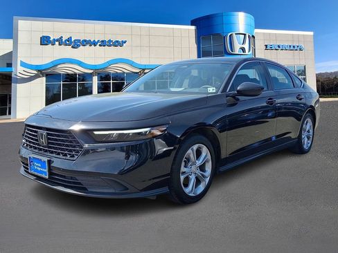 Used 2023 Honda Accord LX image 3