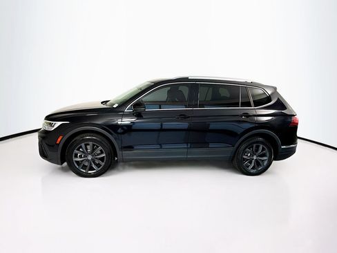 Used 2022 Volkswagen Tiguan SE FWD image 8