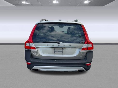 Used 2016 Volvo XC70 T5 Premier w/ Proximity Package AWD/4WD image 6
