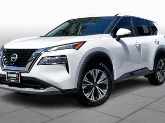 Used 2023 Nissan Rogue SV video 1