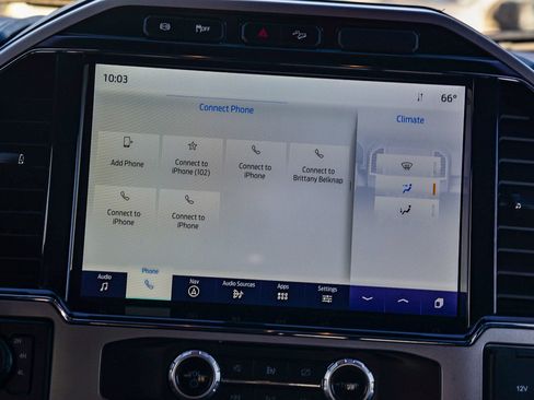 Used 2022 Ford F350 Lariat w/ Black Appearance Package image 15