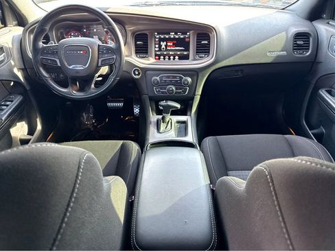 Used 2022 Dodge Charger R/T w/ Driver Convenience Group image 13