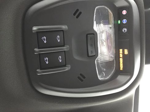 New 2026 Chevrolet Trax RS image 29