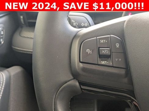 New 2024 Ford Mustang Mach-E Select image 9