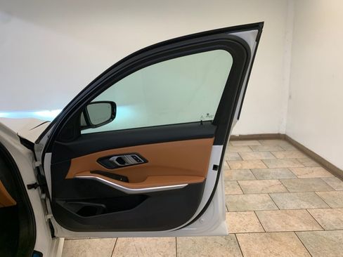 Used 2023 BMW 330i xDrive Sedan w/ Driving Assistance Package AWD/4WD image 55