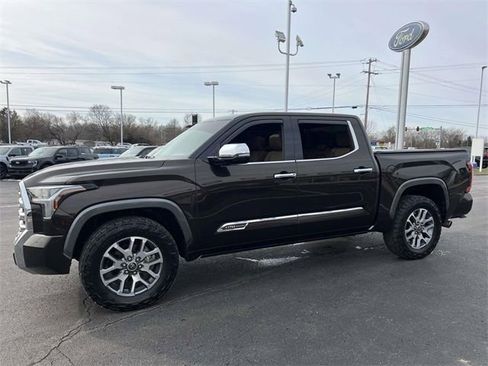 Used 2023 Toyota Tundra 1794 Edition image 3