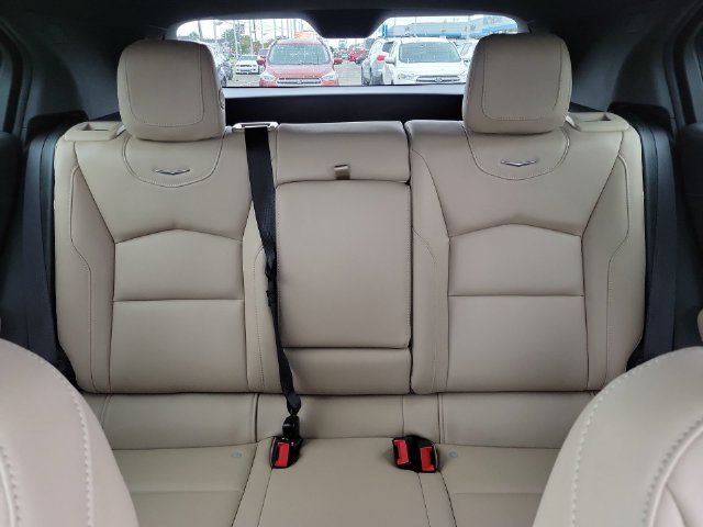 Certified 2024 Cadillac XT4 Luxury w/ Cold Weather Package FWD image 13