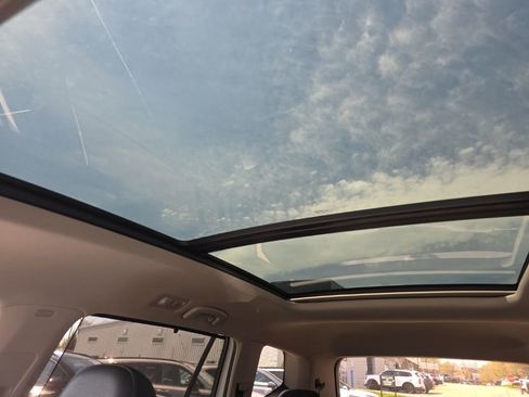 Used 2019 Volkswagen Atlas SEL image 28