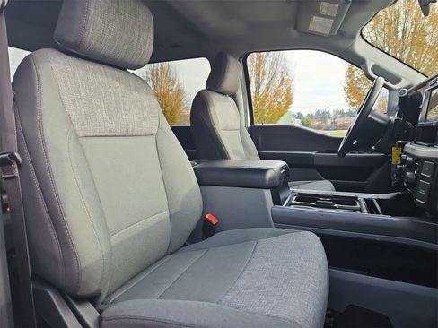 Used 2024 Ford F350 XLT image 21