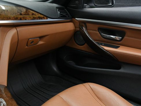 Used 2014 BMW 435i Convertible image 33