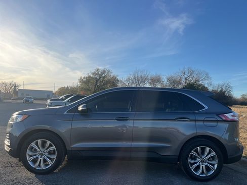 Used 2024 Ford Edge Titanium image 7