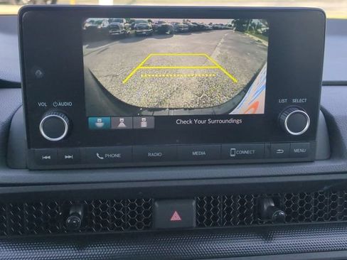 Used 2025 Honda CR-V LX image 19