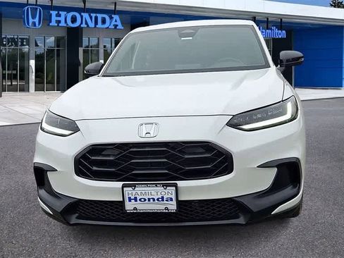 Certified 2026 Honda HR-V Sport image 3