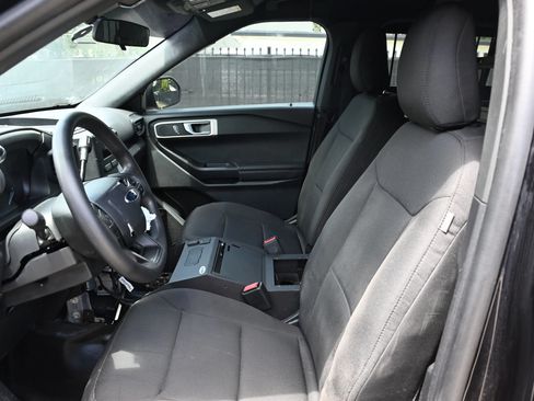 Used 2022 Ford Explorer 4WD Police Interceptor image 10