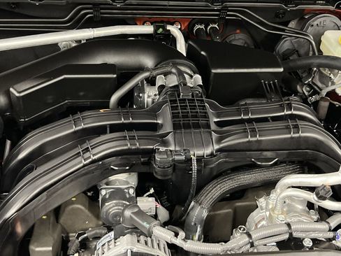 Used 2025 Subaru Crosstrek 2.5i Limited w/ Crosstrek Mirror Package image 24