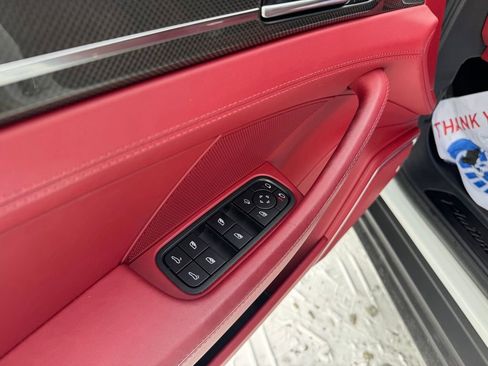Used 2023 Porsche Panamera 4 Platinum Edition image 27