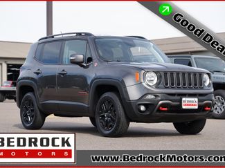 Used 2018 Jeep Renegade Trailhawk w/ Cold Weather Group II image 1