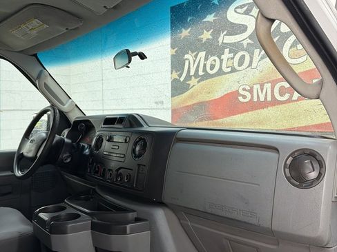 Used 2011 Ford E-350 and Econoline 350 XL w/ PWR Windows & Locks Group image 29