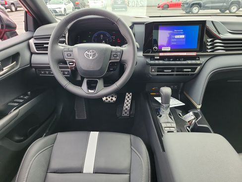New 2026 Toyota Camry SE FWD image 10