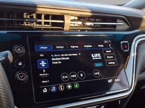 Used 2023 Chevrolet Bolt LT image 7