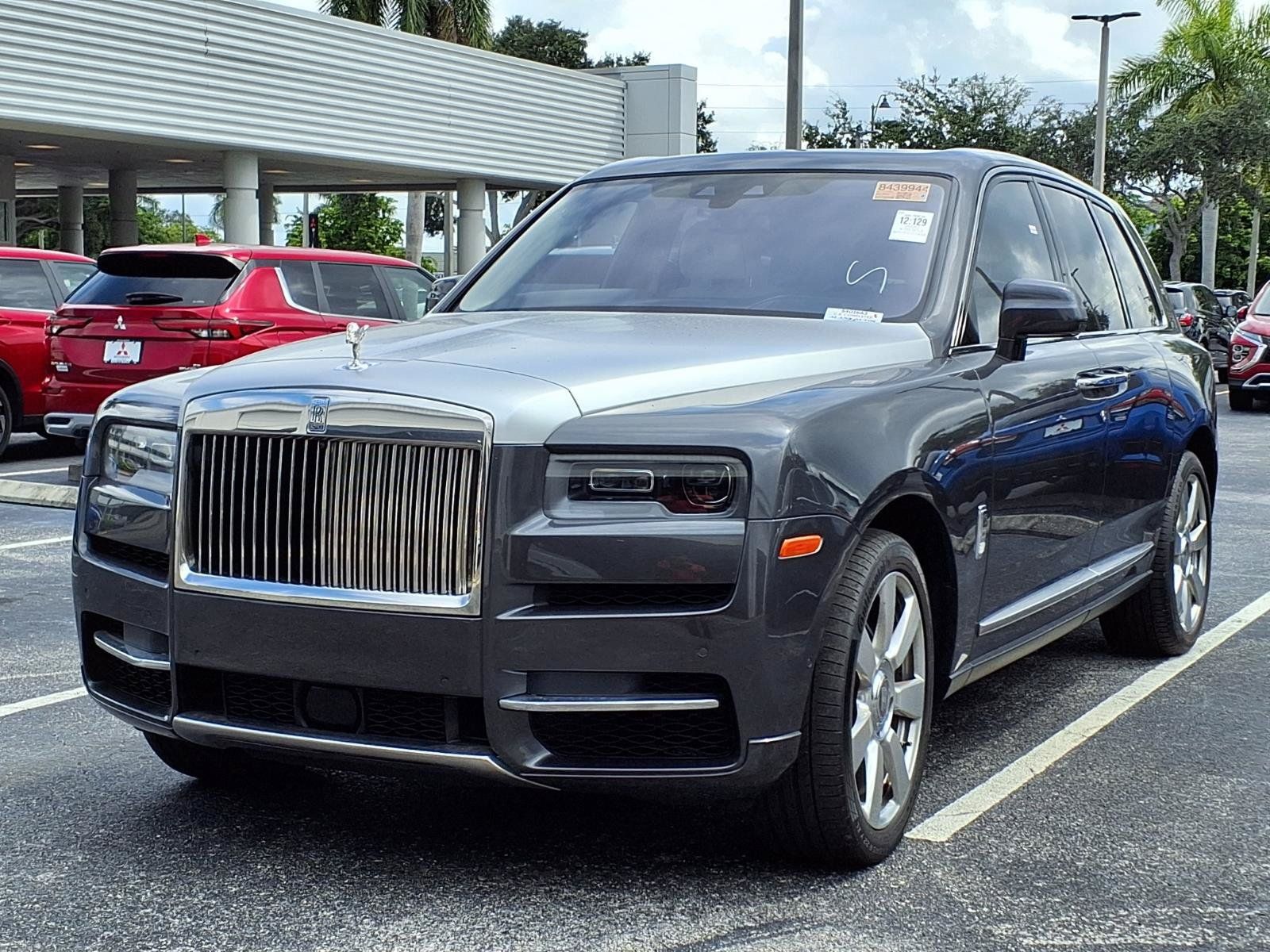 Used 2020 Rolls-Royce Cullinan AWD/4WD image 3