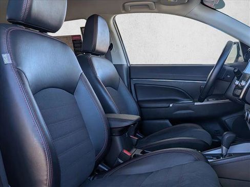 Used 2024 Mitsubishi Outlander Sport SE image 19