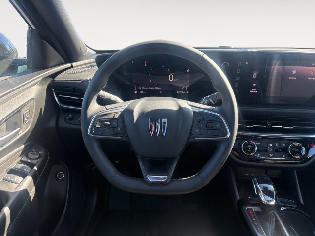 Used 2025 Buick Envista Sport Touring w/ Experience Buick Package FWD image 12