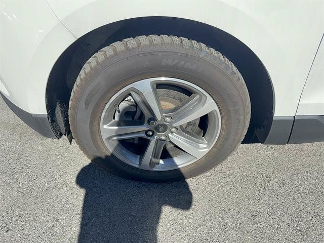 Certified 2023 Ford Edge SEL w/ Convenience Package AWD/4WD image 10