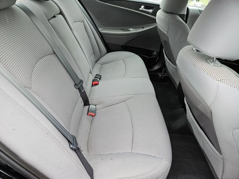 Used 2011 Hyundai Sonata GLS FWD image 13