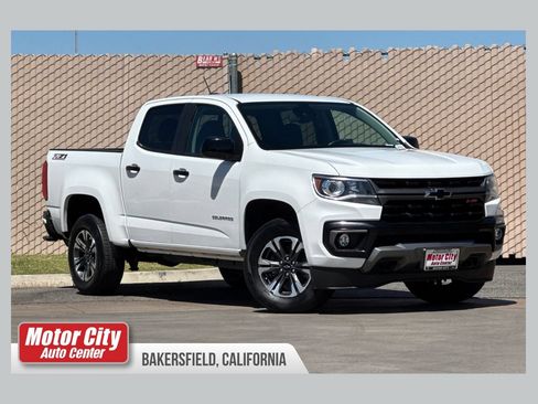 Certified 2022 Chevrolet Colorado Z71 w/ Safety Package RWD image 1