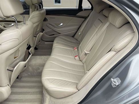 Used 2015 Mercedes-Benz S 550 Sedan image 7