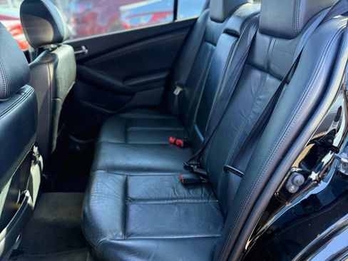 Used 2008 Nissan Altima 3.5 SL w/ Technology Pkg image 9