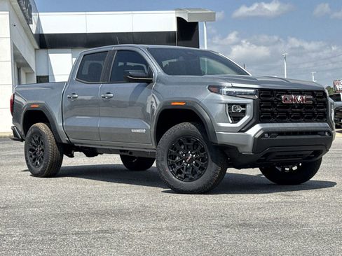New 2026 GMC Canyon Elevation w/ Convenience Package RWD image 2