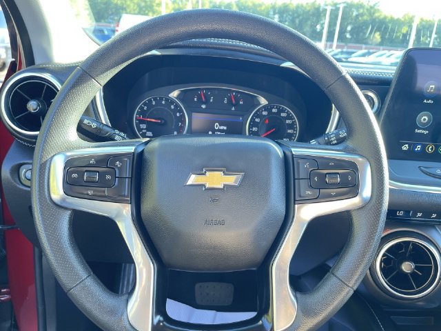 Used 2024 Chevrolet Blazer LT w/ Convenience Package FWD image 11