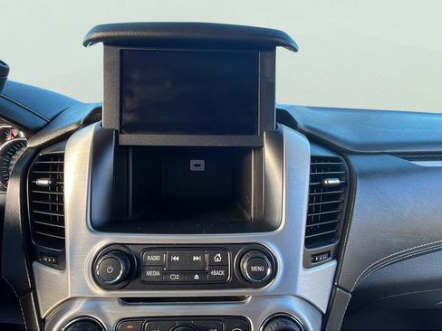 Used 2018 GMC Yukon SLE w/ SLE Value Package image 24