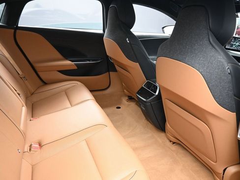 Used 2023 Lucid Air Touring image 30