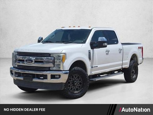 Used 2017 Ford F250 Lariat w/ Chrome Package AWD/4WD image 1